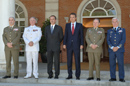 El Presidente del Gobierno, José Luis Rodríguez Zapatero, y el Ministro de Defensa, José Antonio Alonso, se reunen en el Palacio de la Moncloa con la cúpula militar