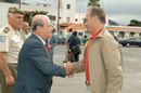 El Delegado de Gobierno de la Comunidad Autónoma de Canarias, José Segura Clavell recibe al ministro Alonso en el aeropuerto de los Rodeos Tenerife Norte