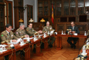 José Antonio Alonso, ministro de Defensa, durante la exposición sobre la Inspección General del Ejército