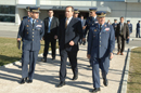 El ministro Alonso visitando las instalaciones del Centro Logístico de Armamento y Experimentación del Ejército del Aire