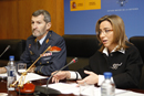 Carme Chacón, ministra de Defensa, durante la la videoconferencia que mantiene con los jefes de los contingentes españoles en operaciones en el exterior