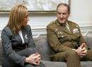 Zapatero recibe al general Asarta en La Moncloa