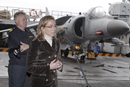 La ministra de Defensa durante su alocución a los tripulantes del portaaviones 'Príncipe de Asturias'