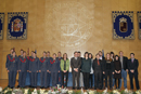 La ministra de Defensa Carme Chacón con los alumnos de la Academia General del Aire y miembros de la Universidad