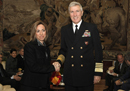 La Ministra de Defensa recibe al almirante Samuel Locklear, comandante de la Fuerza Conjunta Aliada de Nápoles y comandante de las Fuerzas Navales de Estados Unidos en Europa