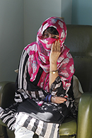 Setara H, la joven afgana de 24 años víctima de violencia de género, en su habitación del Hospital Central de la Defensa Gómez Ulla, en la mañana del viernes 12 de septiembre de 2014