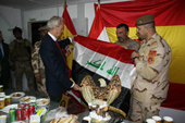 Morenés visita al contingente desplegado en Irak