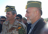 El presidente afgano posa junta al Coronel Alonso, jefe del III Tercio de la Legión, Juan de Austria, en la visita que realizó ayer al Equipo de Reconstrucción Provincial que España tiene en la localidad de Qala i Now.
