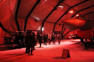 Hangar de los Eurofighter españoles en Siaulai