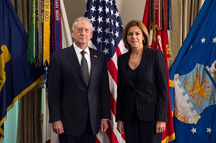 Spanish Minister of Defense with US Secretary of Defense