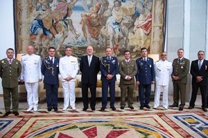 Group picture of Honorees with Honorers