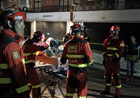 El equipo SPUSAR02 centra sus labores de busqueda y rescate en un edificio de la calle Alvaro Obregón, donde trabajaba el español Jorge Gómez