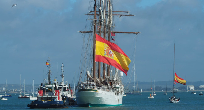 'Elcano' inicia en Cádiz su XCII Crucero de Instrucción