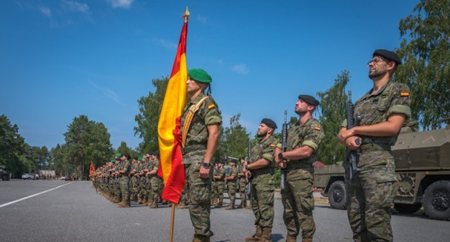 Relevo de efectivos del Ejército de Tierra en Letonia