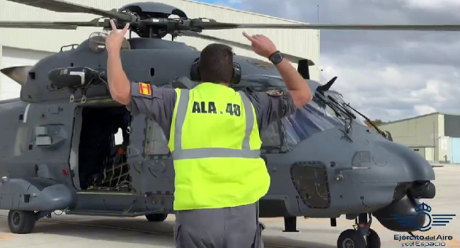 Los NH90, claves en las labores de reconocimiento y logística en las zonas afectadas por la DANA