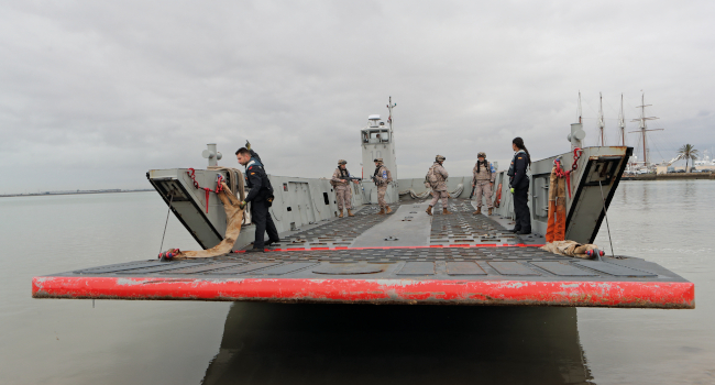 Llegar por mar a donde nadie más puede