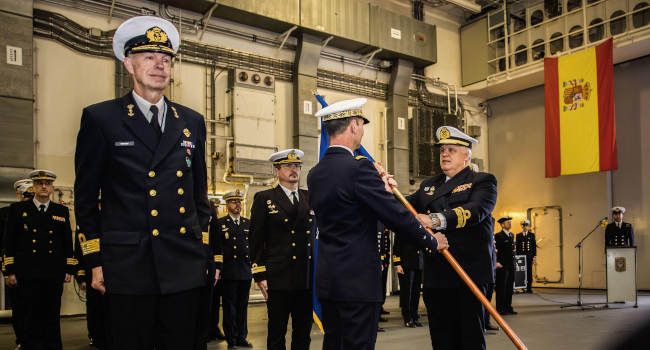 Al mando de la SNMG-1