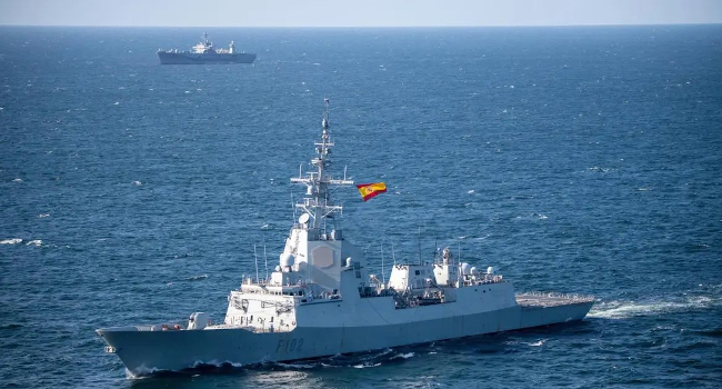 Tras más de tres meses integrada en la Agrupación Naval Permanente número 1 de la OTAN (SNMG-1) como buque de mando, ha llevado a cabo operaciones ...
