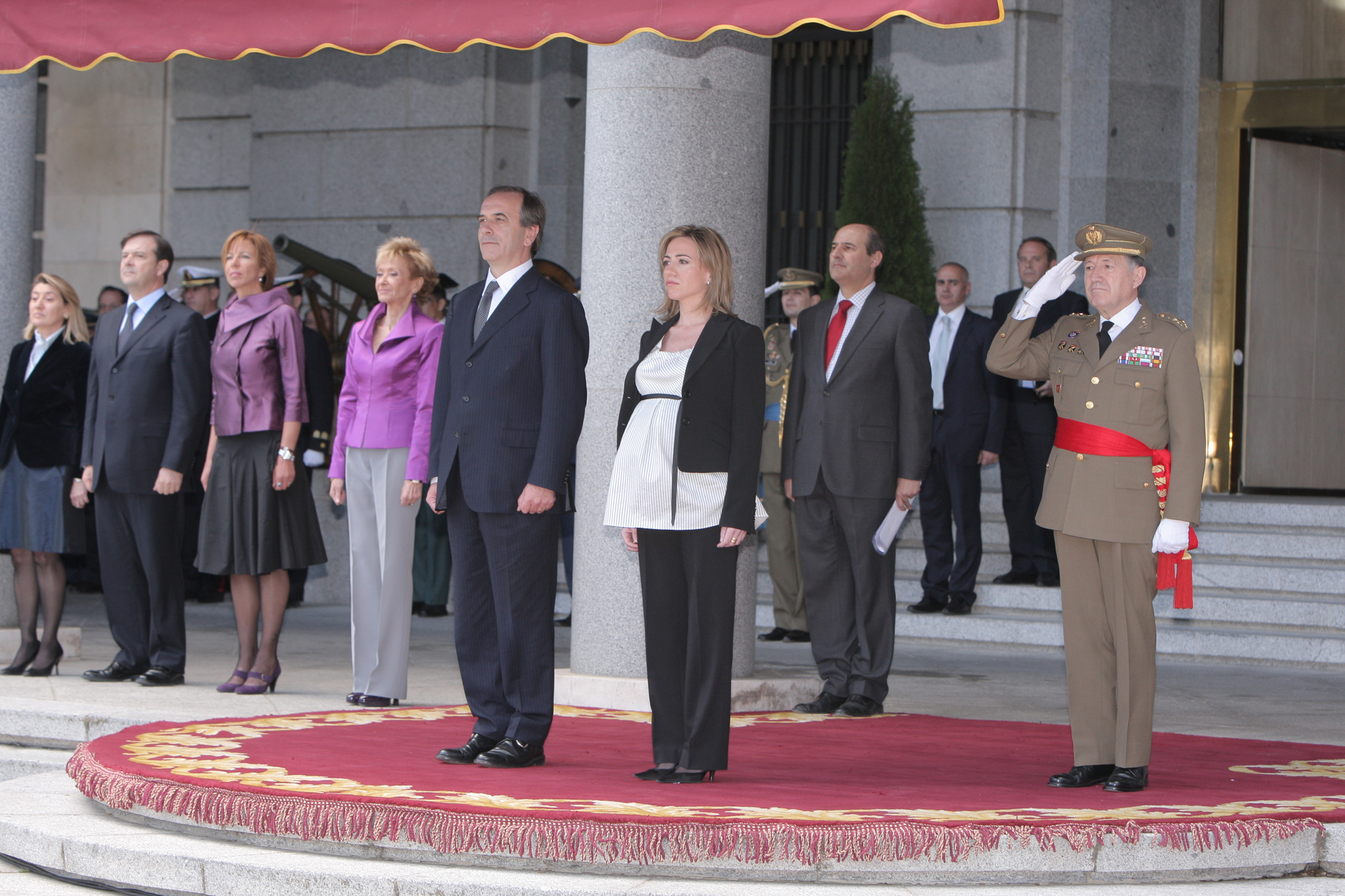 CARME CHACÓN TOMA POSESIÓN COMO MINISTRA DE DEFENSA