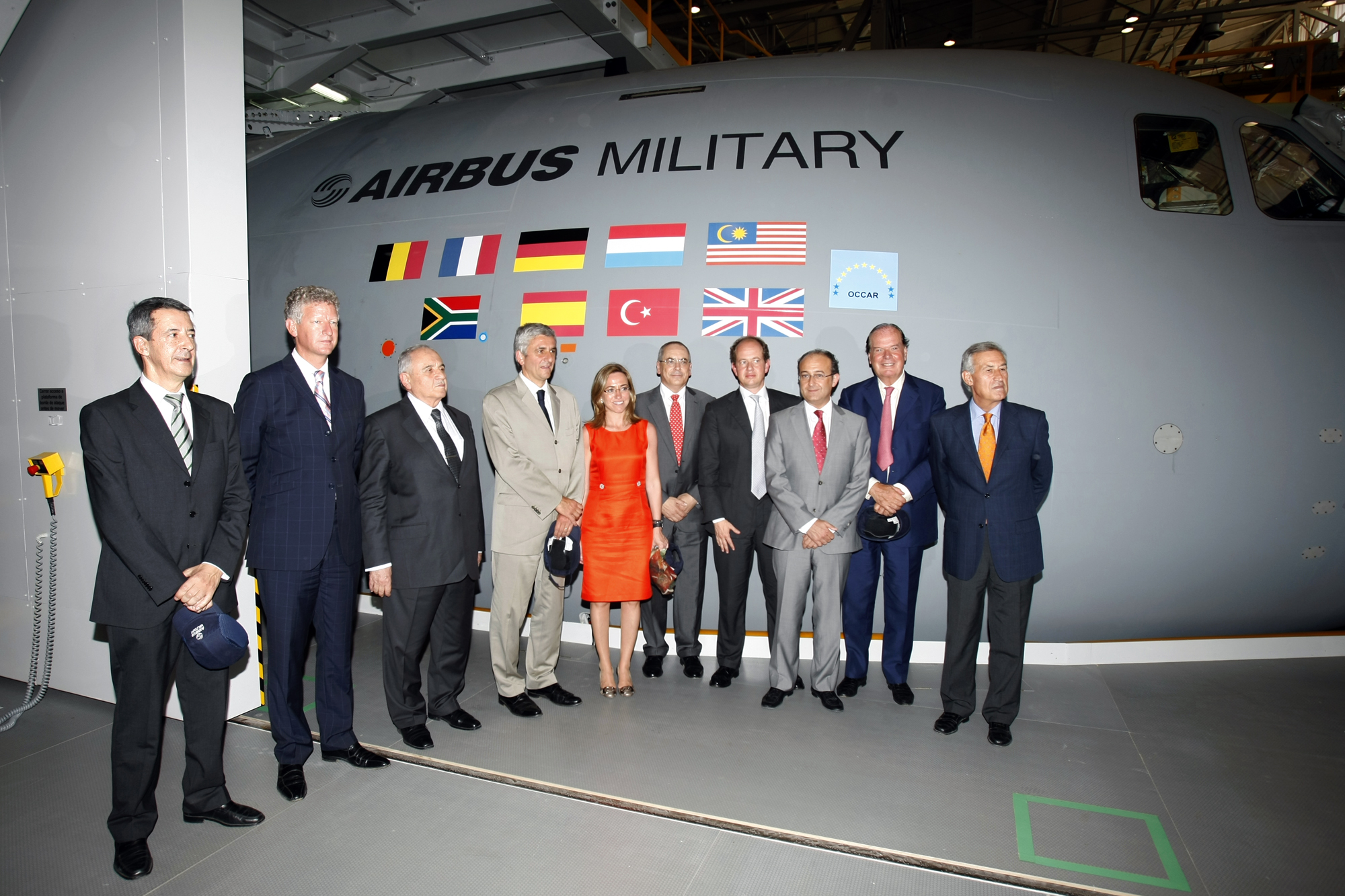 REUNIÓN DE MINISTROS DE DEFENSA PARA TRATAR DEL PROGRAMA A-400 M