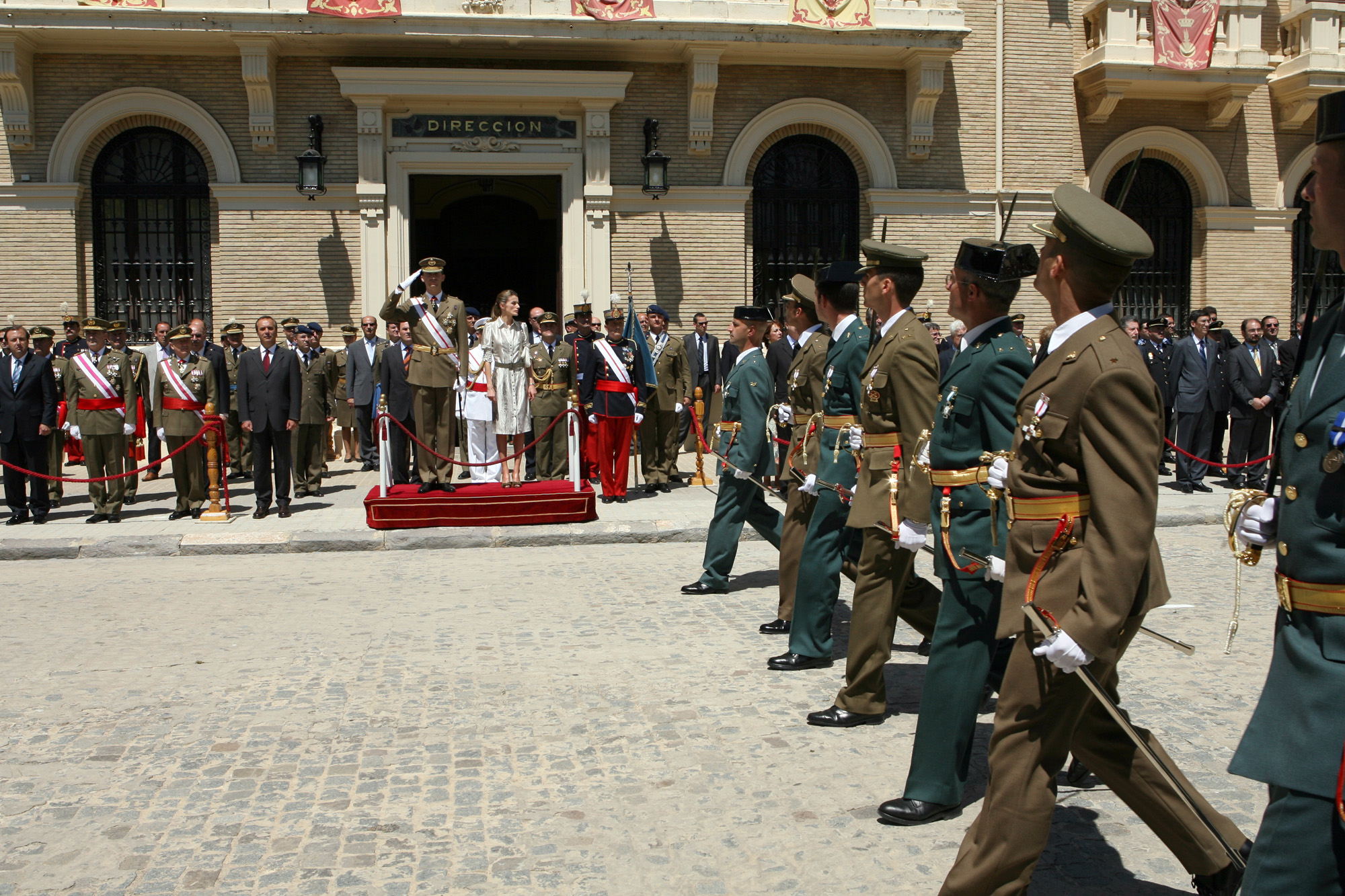 Autoridades - SAR Príncipe de Asturias - LOS PRÍNCIPES DE ASTURIAS PRESIDEN LA ENTREGA DE REALES DESPACHOS EN LA ACADEMIA GENERAL MILITAR