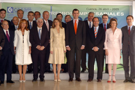 BONO VALORA LA LABOR DE LOS EMPRESARIOS EN UN 