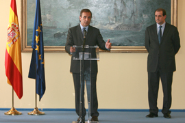 El ministro José Antonio Alonso durante la despedida del Secretario de Defensa, Francisco Pardo