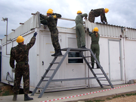 La Unidad de Repatriación comenzará hoy la carga de equipos y vehículos militares estacionados hasta hace unas fechas en Mostar (Bosnia-Herzegovina)