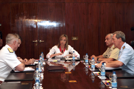 La ministra de Defensa se reune con la nueva cúpula militar