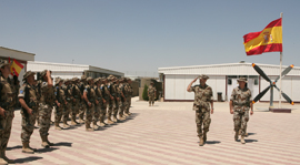 Visita de la cúpula militar a las  tropas españolas destacadas en Afganistán