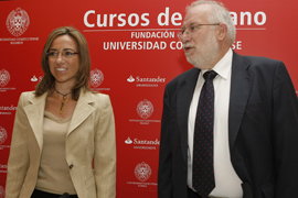 Carme Chac&oacute;n, ministra de Defensa, inaugura el Curso de Verano de la Universidad Complutense de Madrid en San Lorenzo de El Escorial