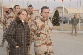 Visita de la ministra de Defensa, Carme Chacón, a Afganistán