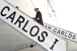 S.M. el Rey preside la entrega a la Armada del mayor buque de su historia