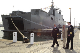 S.M. el Rey preside la entrega a la Armada del mayor buque de su historia