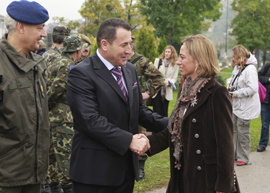España inicia el repliegue definitivo de Bosnia, tras 18 años de misión