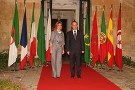 Carme Chacón junto a Lawrence Gonci