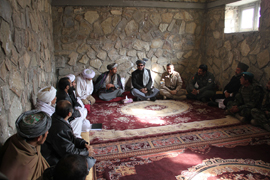 Reunión con las autoridades locales