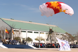 España ofrece a la OTAN bases y medios navales y aéreos en la crisis libia