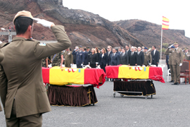 El Príncipe preside el funeral por los militares fallecidos en Afganistán