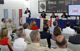 La subsecretaria presenta la Biblioteca Virtual de Defensa