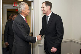 Morenés y Panetta confirman las excelentes relaciones entre ambos países