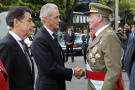 Los Reyes presiden en Madrid el acto central del Día de la Fiesta Nacional
