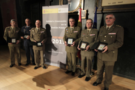 Seis organismos de Defensa reciben reconocimiento público