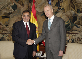 Morenés y Panetta destacan las excelentes relaciones entre EEUU y España