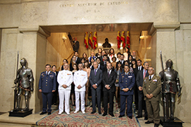 El ministro de Defensa clausura el XLIX Ciclo Aacadémico