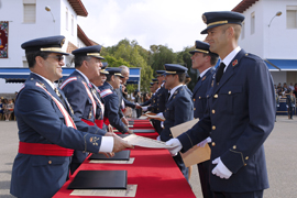 Entrega de los Reales Despachos