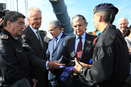 Morenés asiste al ejercicio ‘Seaborder 2013’