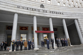 El ministro de Defensa, Pedro Morenés, se reúne con su colega indonesio