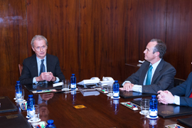 El ministro de Defensa con el Observatorio de la Vida Militar