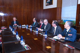 El ministro de Defensa con el Observatorio de la Vida Militar